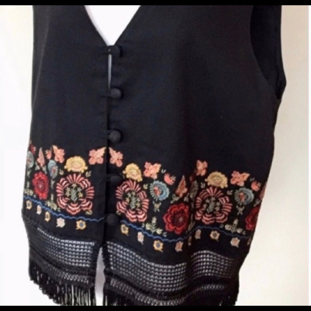 VINTAGE Gloria Vanderbilt embroidered vest - EVC